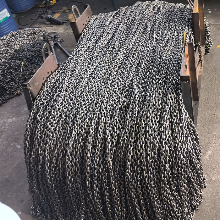 生產中的起重鏈條 生產中的起重鏈條